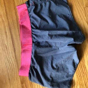 Running shorts